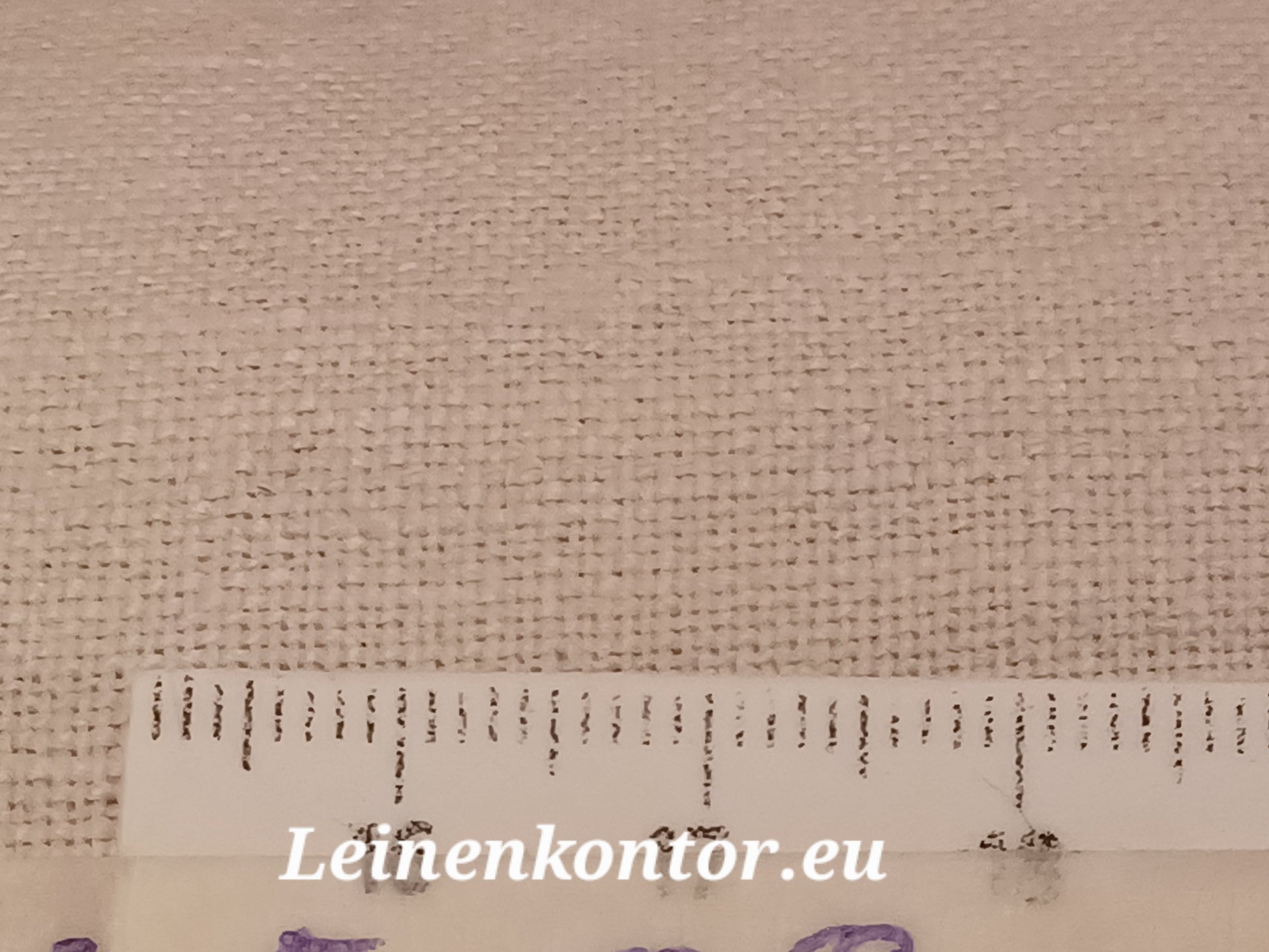 Leinenballen mit Millimeterskala 16 Fäden auf ein cm.