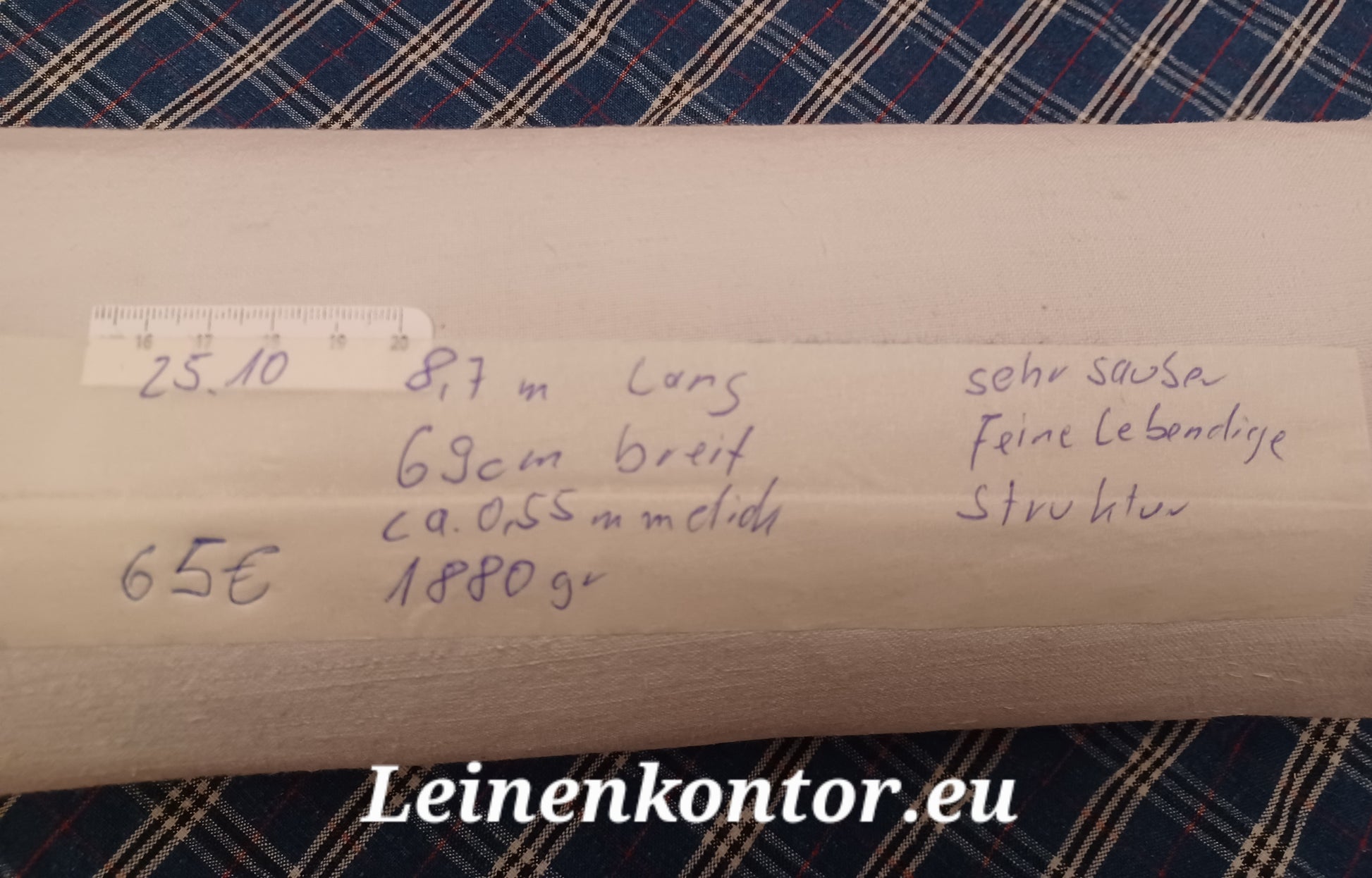 Leinenballen mit Etikett (Beschreibung)