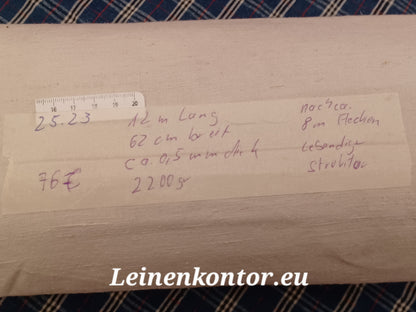 Leinenballen mit Etikett (Beschreibung)