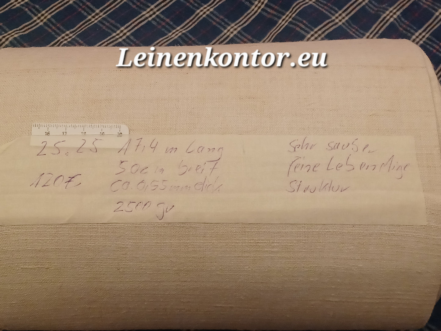 Leinenballen mit Etikett (Beschreibung)