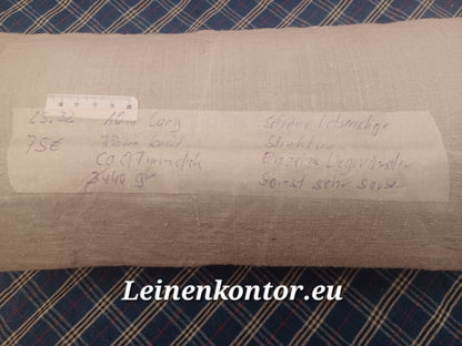 Leinenballen mit Etikett (Beschreibung)