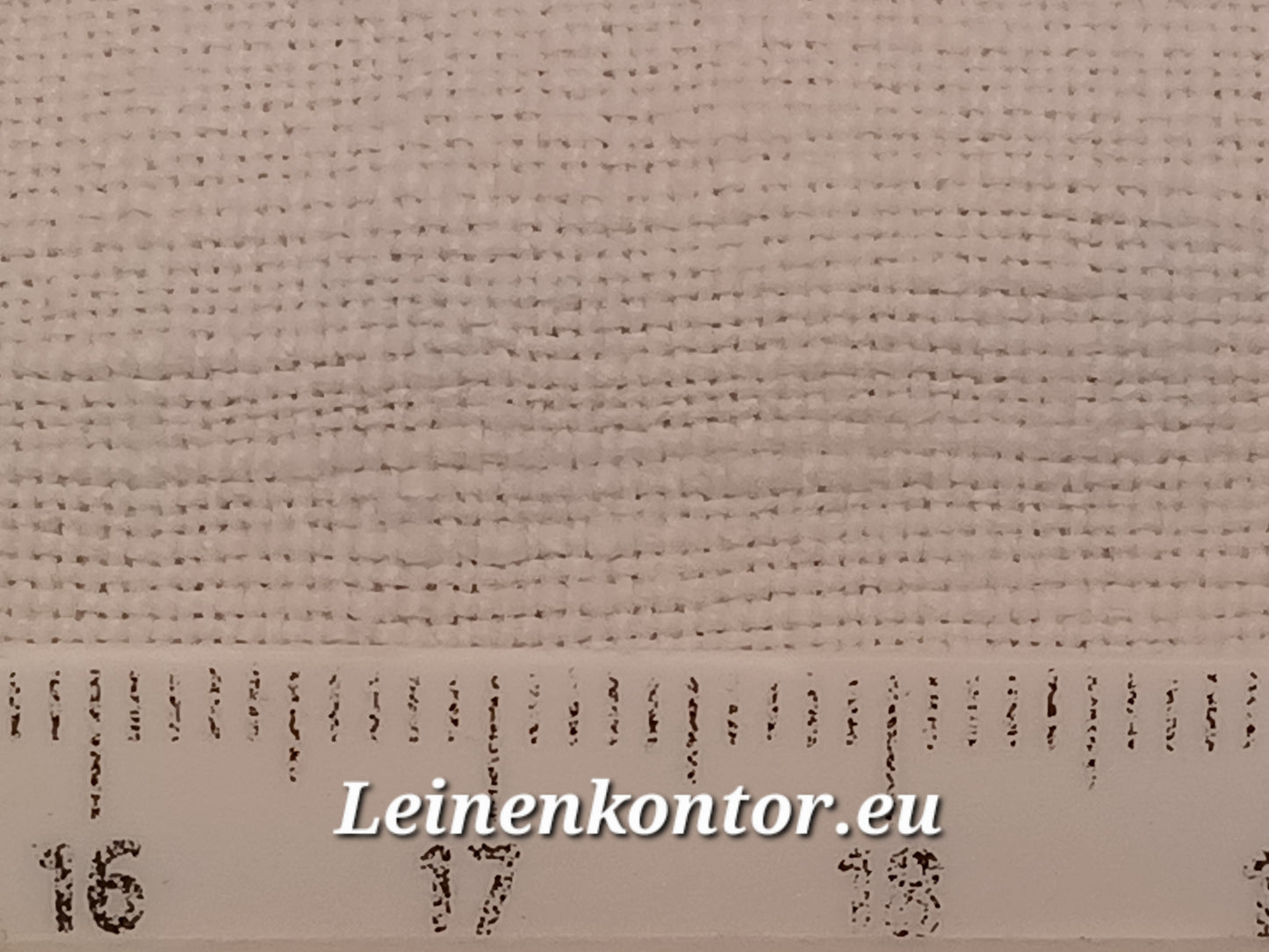 Leinenballen mit Millimeterskala 17 Fäden auf ein cm.