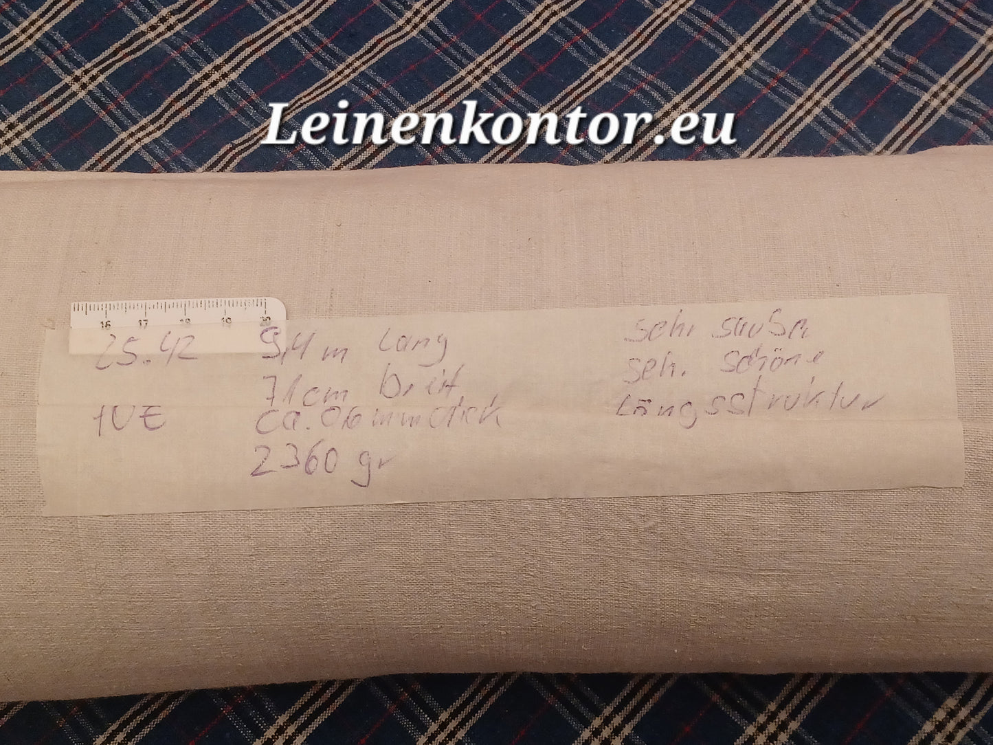 Leinenballen mit Etikett (Beschreibung)