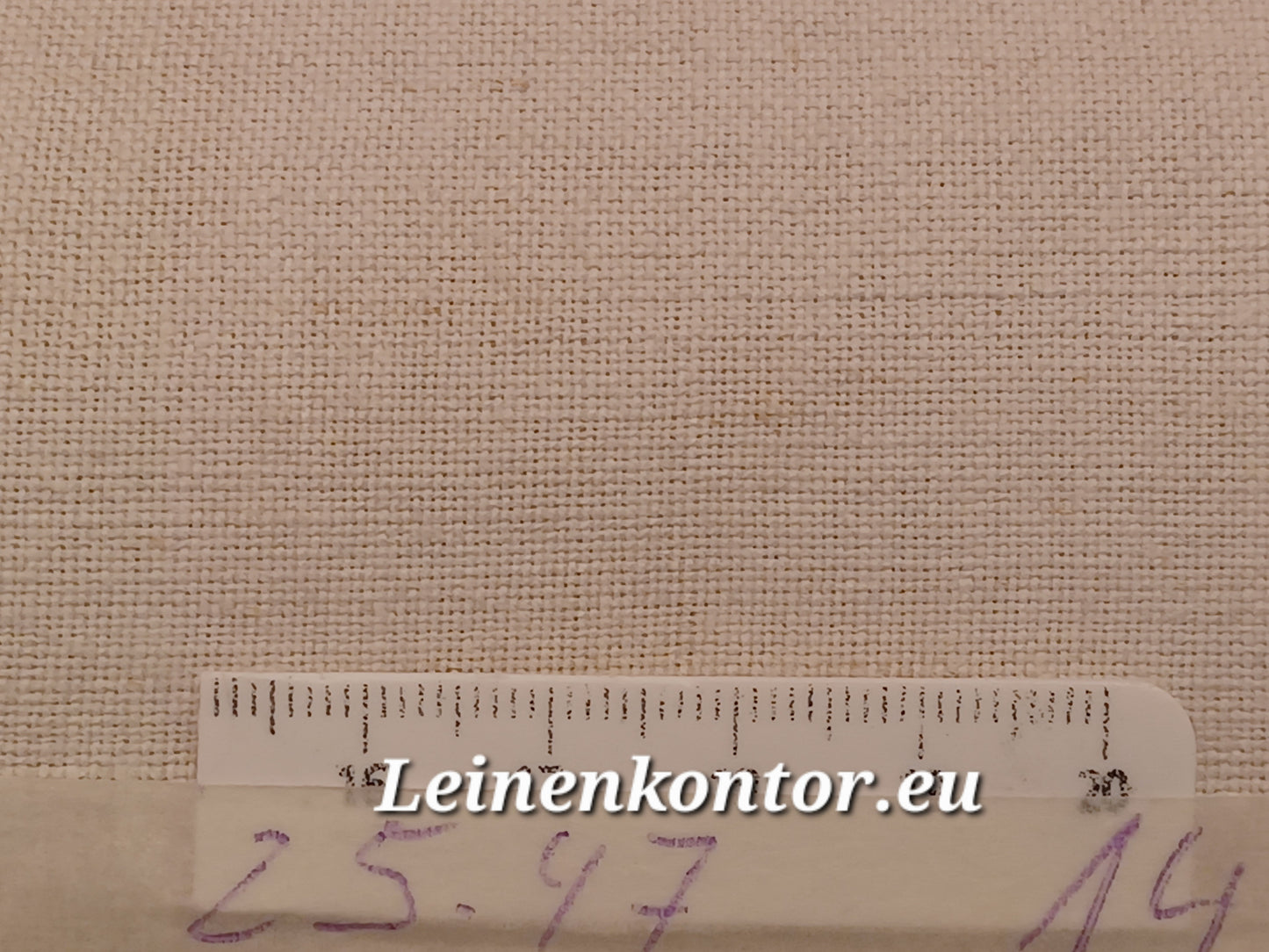 Leinenballen mit Millimeterskala 16 Fäden auf ein cm.
