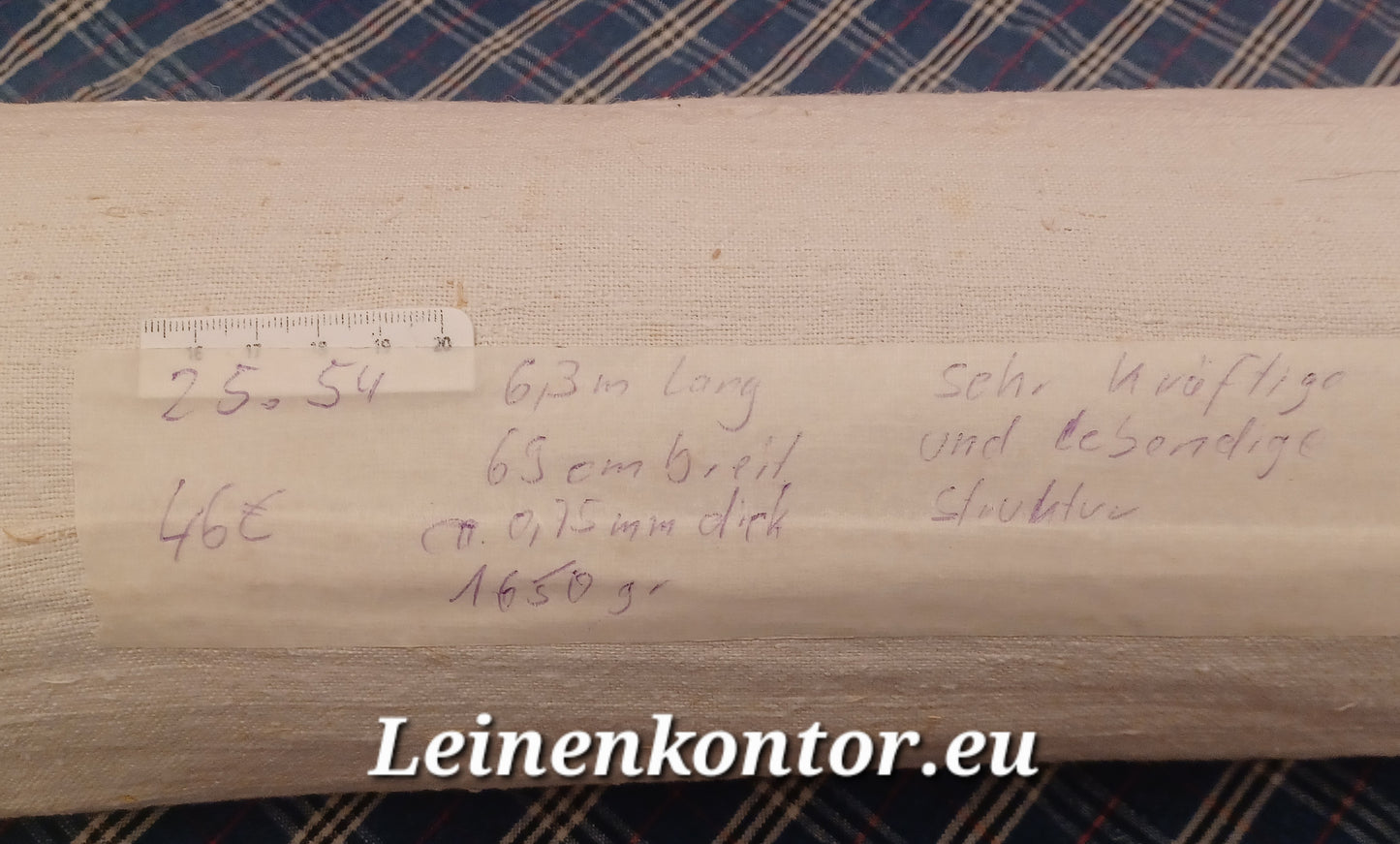 Leinenballen mit Etikett (Beschreibung)