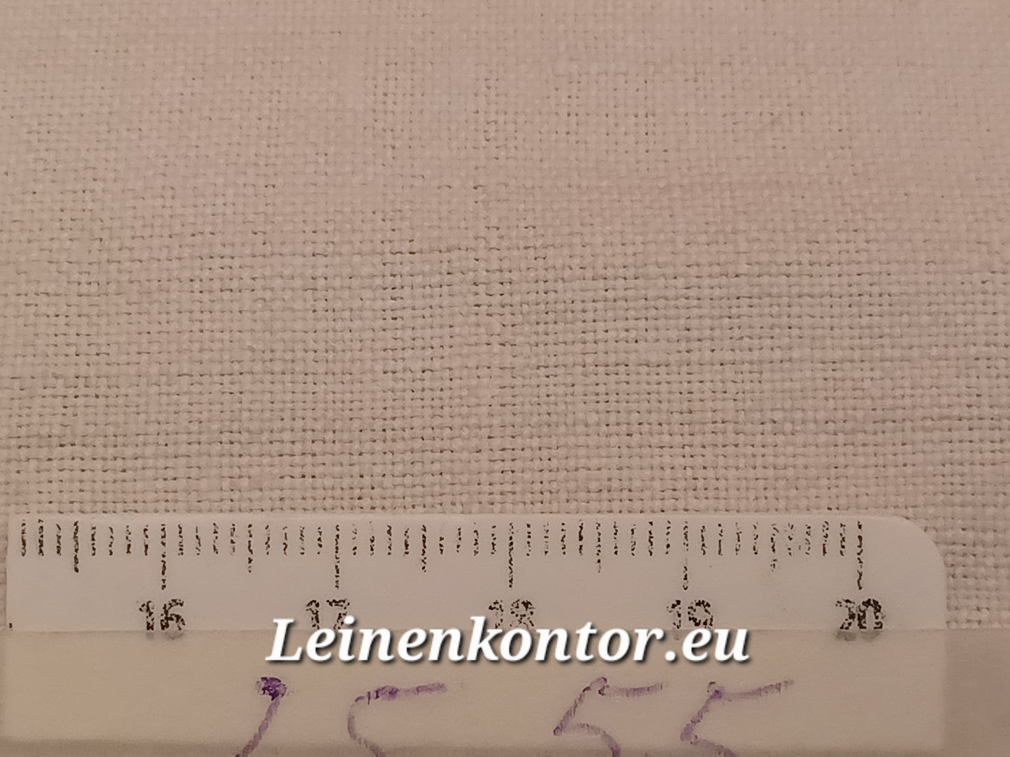Leinenballen mit Millimeterskala 17 Fäden auf ein cm.