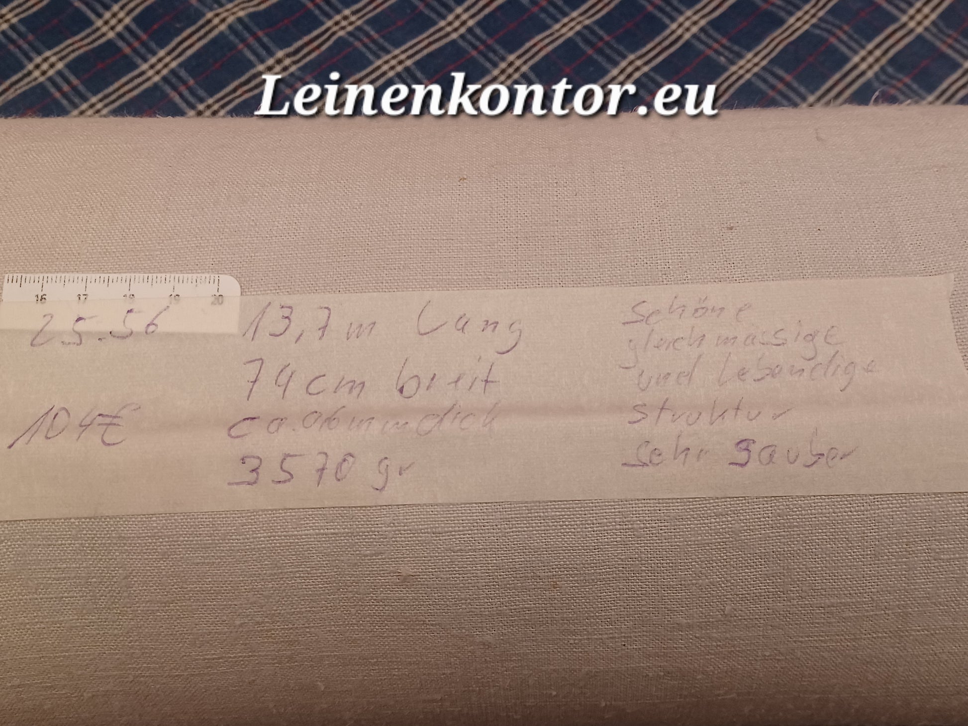 Leinenballen mit Etikett (Beschreibung)