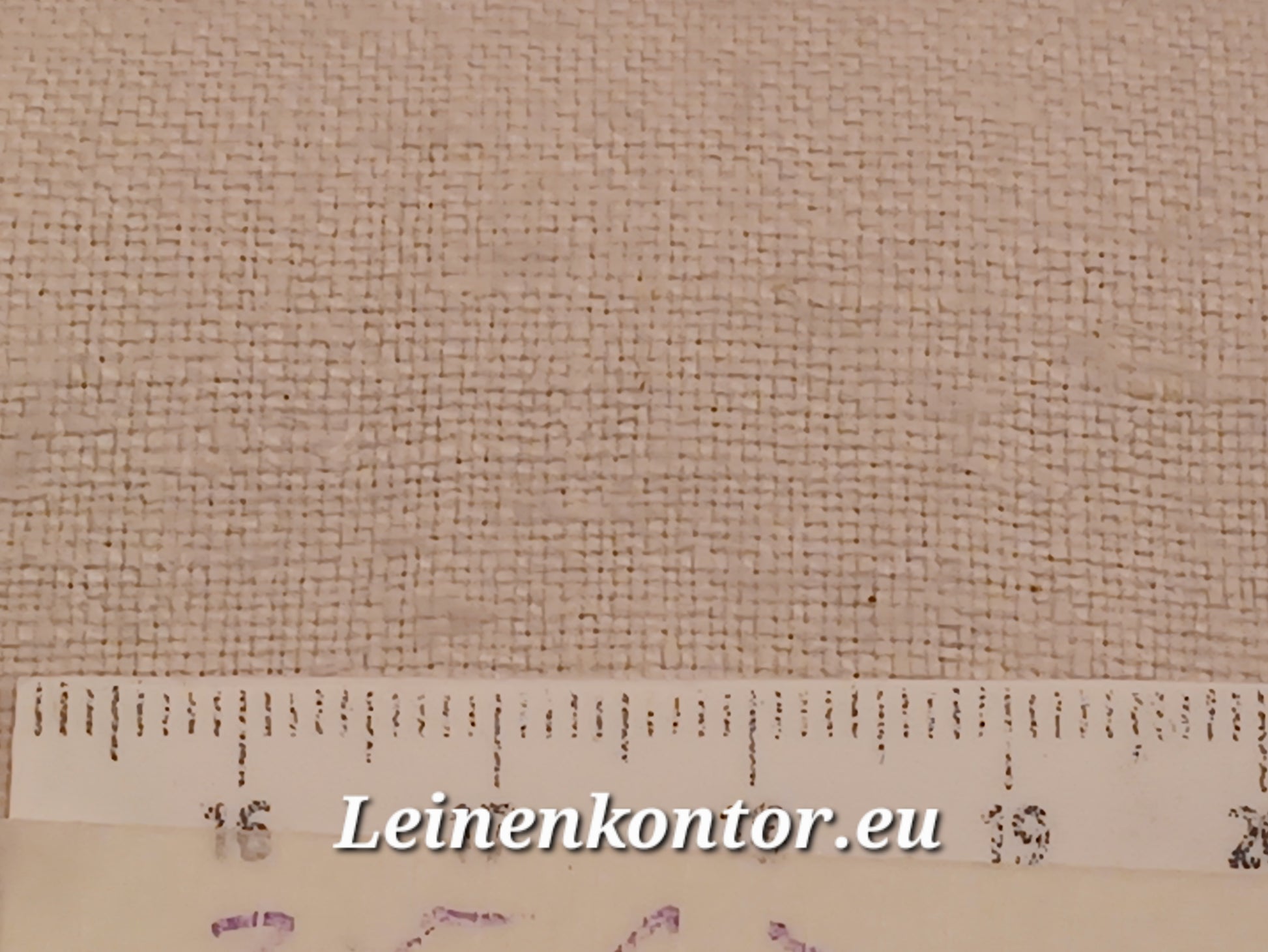 Leinenballen mit Millimeterskala 16 Fäden auf ein cm.