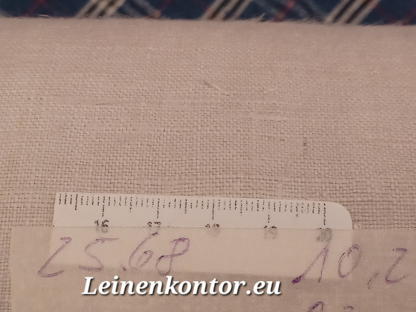 Leinenballen mit Millimeterskala 16 Fäden auf ein cm.
