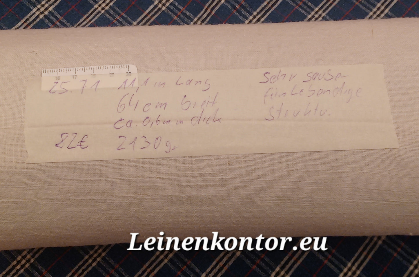 Leinenballen mit Etikett (Beschreibung)