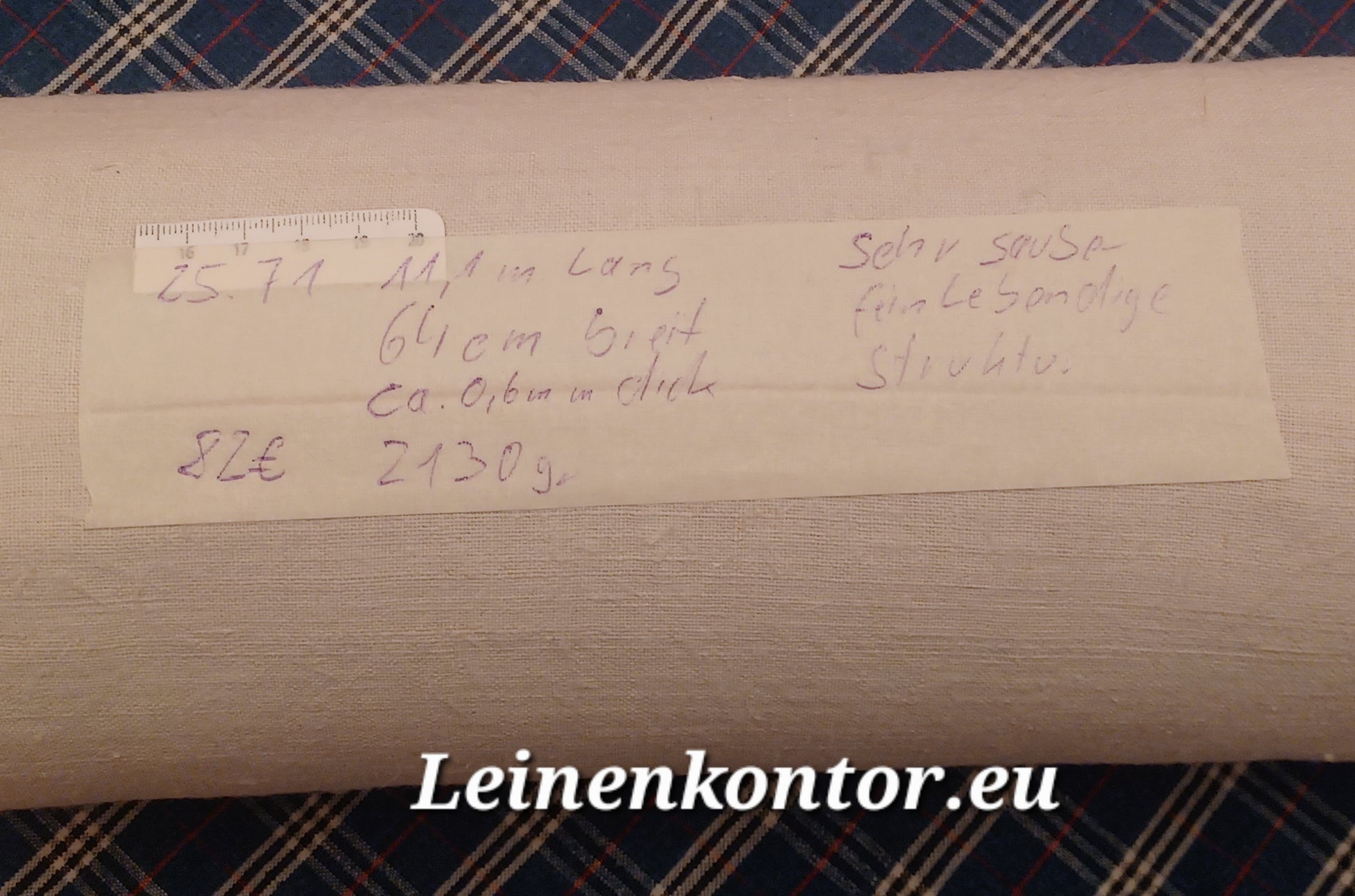 Leinenballen mit Etikett (Beschreibung)