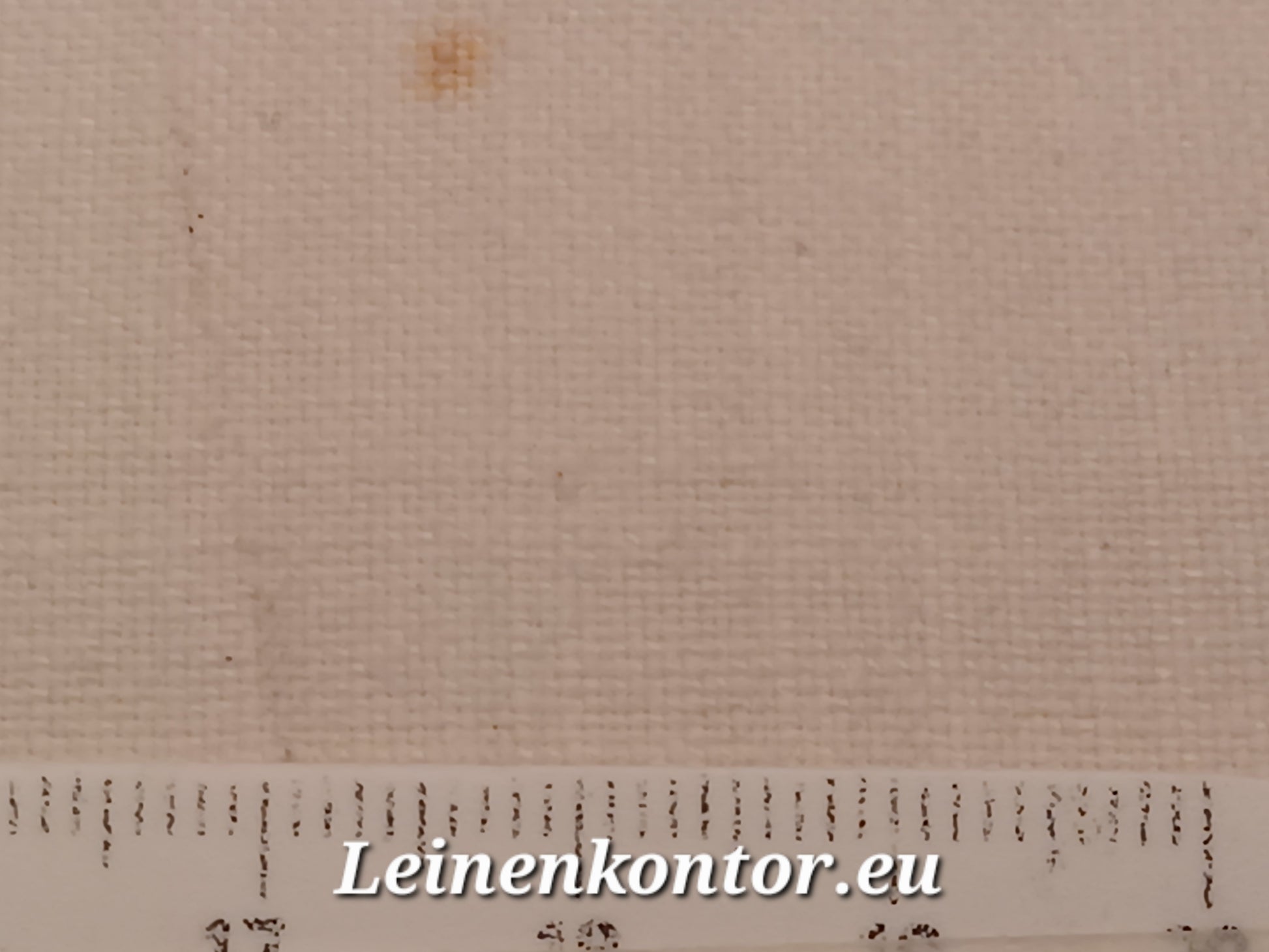 Leinenballen mit Millimeterskala 19 Fäden auf ein cm.