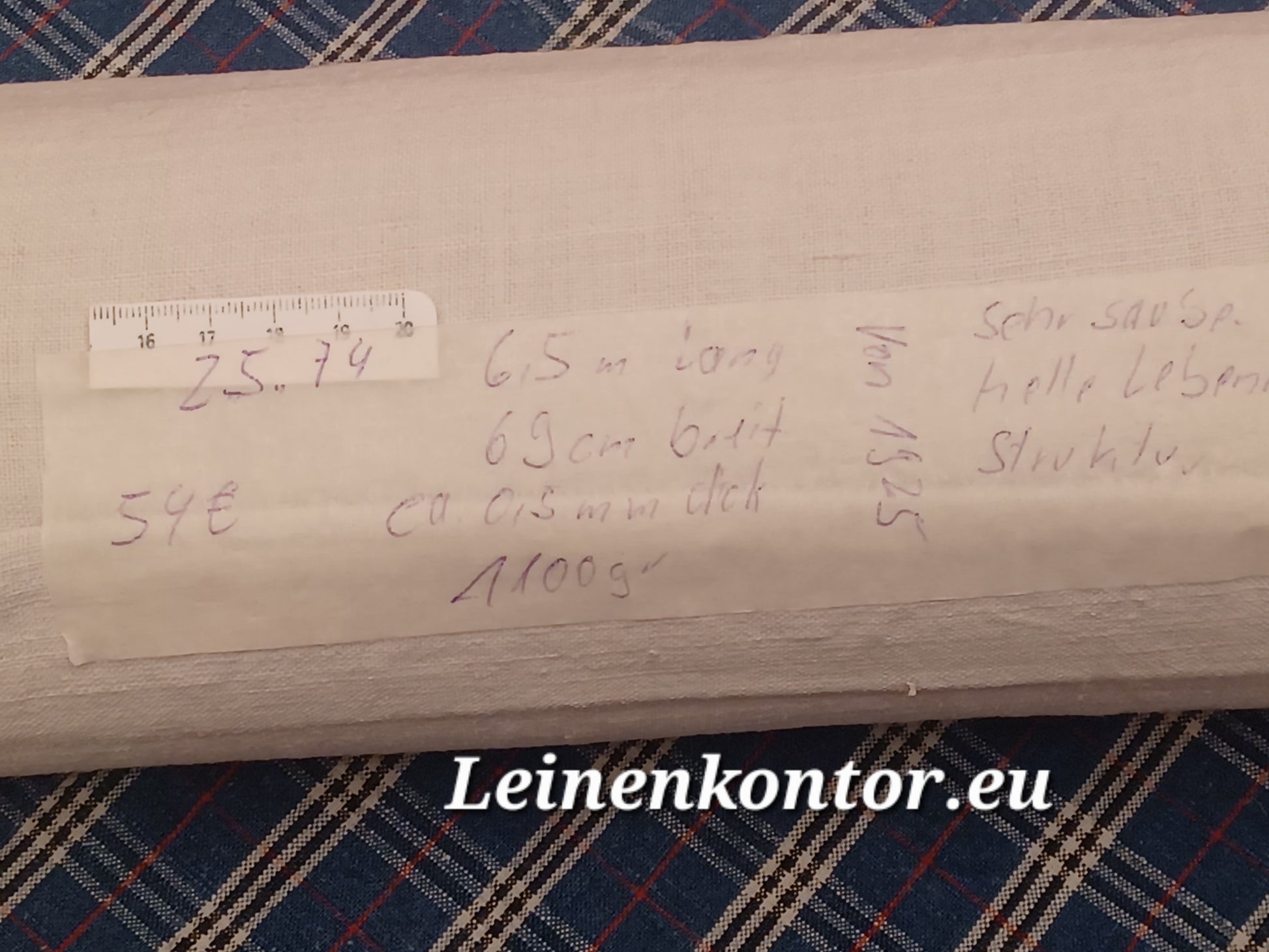 Leinenballen mit Etikett (Beschreibung)