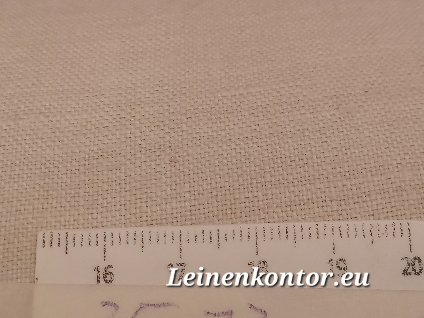 Leinenballen mit Millimeterskala 16 Fäden auf ein cm.