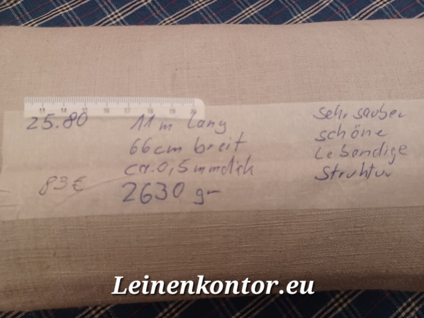 Leinenballen mit Etikett (Beschreibung)