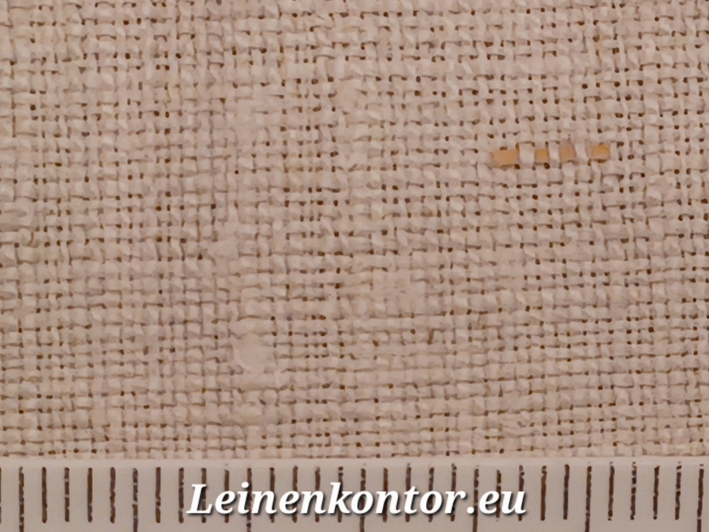 Leinenballen mit Millimeterskala 16 Fäden auf ein cm.