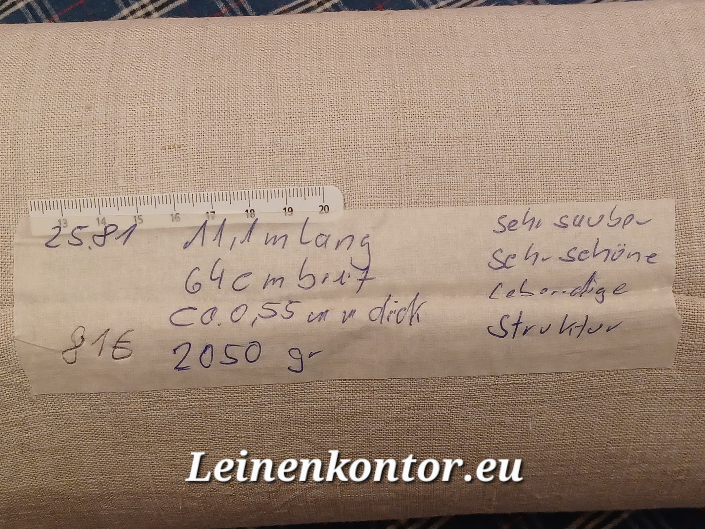 Leinenballen mit Etikett (Beschreibung)