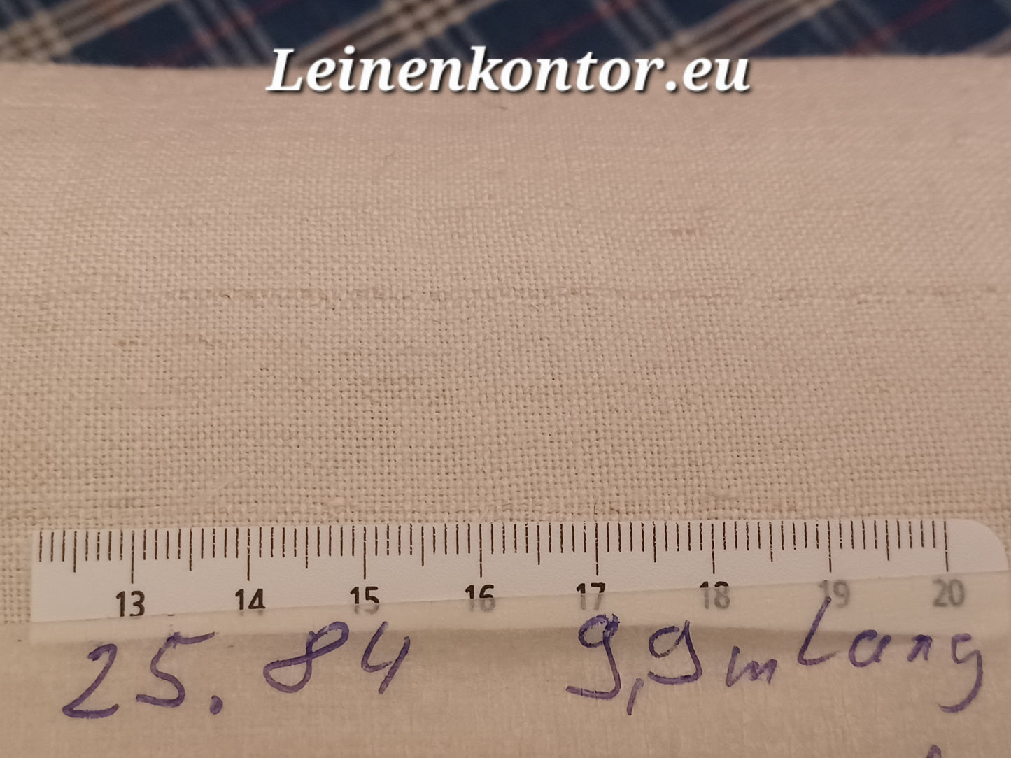 Leinenballen mit Millimeterskala 16 Fäden auf ein cm.