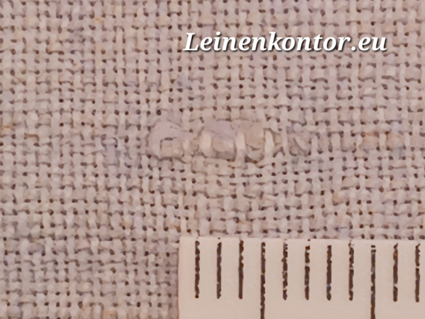 Leinenballen mit Millimeterskala 18 Fäden auf ein cm.