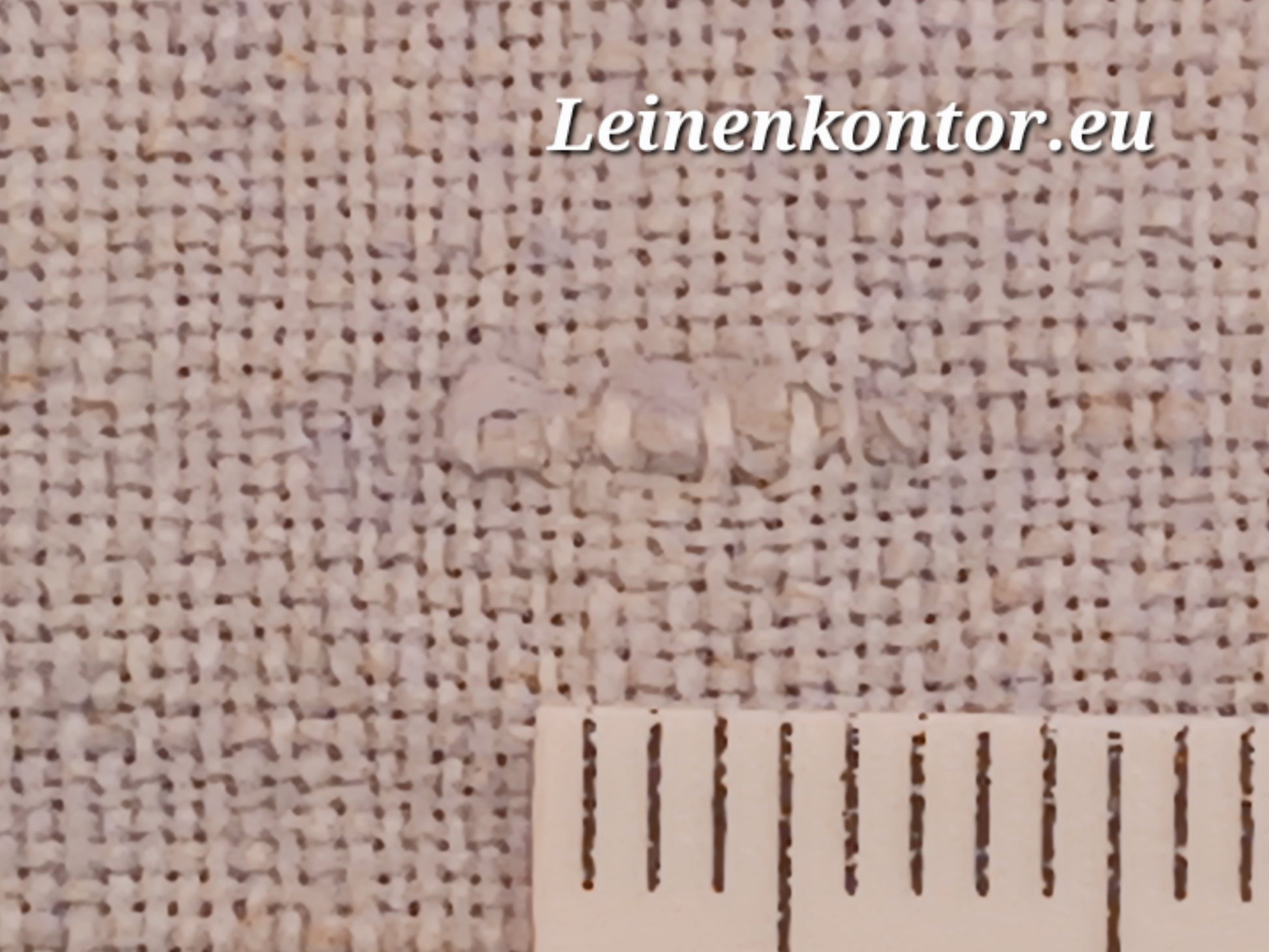Leinenballen mit Millimeterskala 18 Fäden auf ein cm.