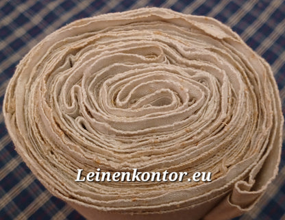 Leinenballen mit Ansicht auf gerollter Außenseite