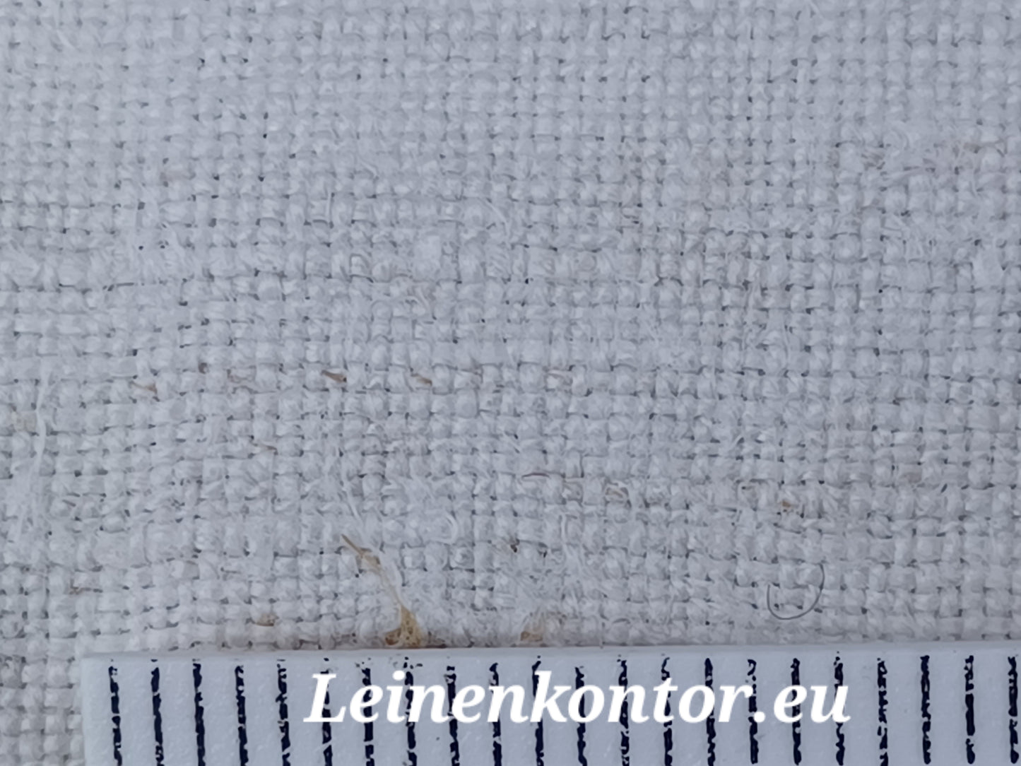 Leinenballen mit Millimeterskala 18 Fäden auf ein cm.