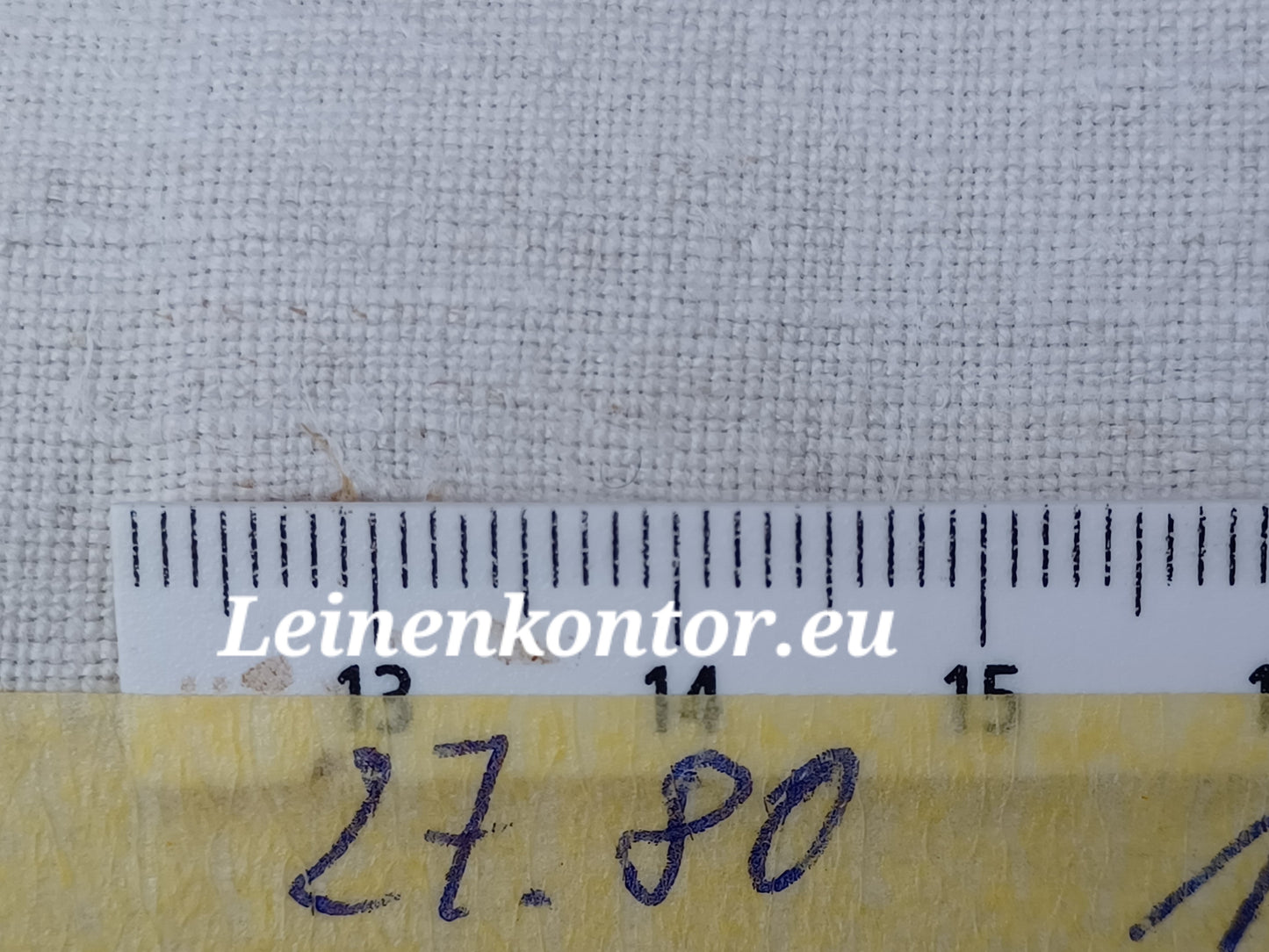 Leinenballen mit Millimeterskala 18 Fäden auf ein cm.