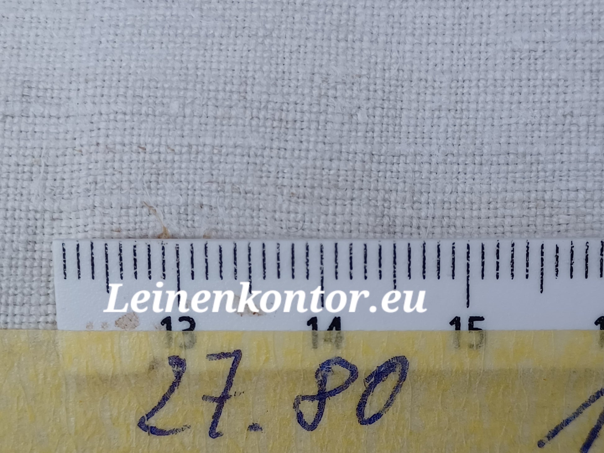 Leinenballen mit Millimeterskala 18 Fäden auf ein cm.