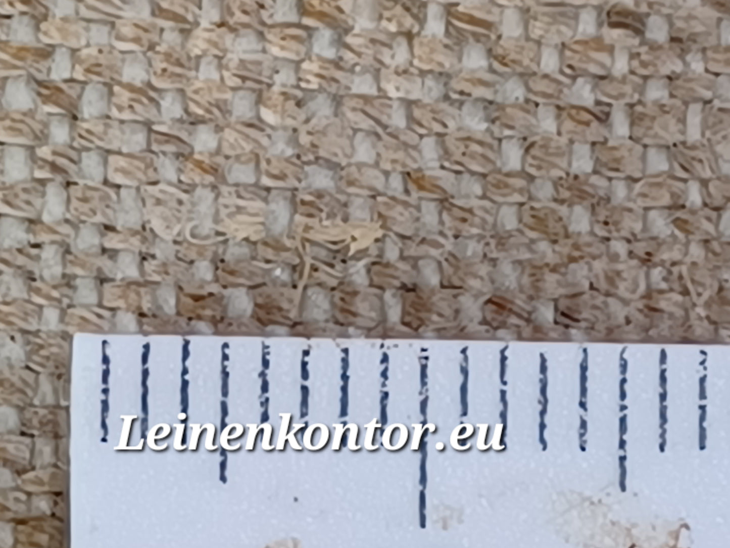 Leinenballen mit Millimeterskala 13 Fäden auf ein cm.
