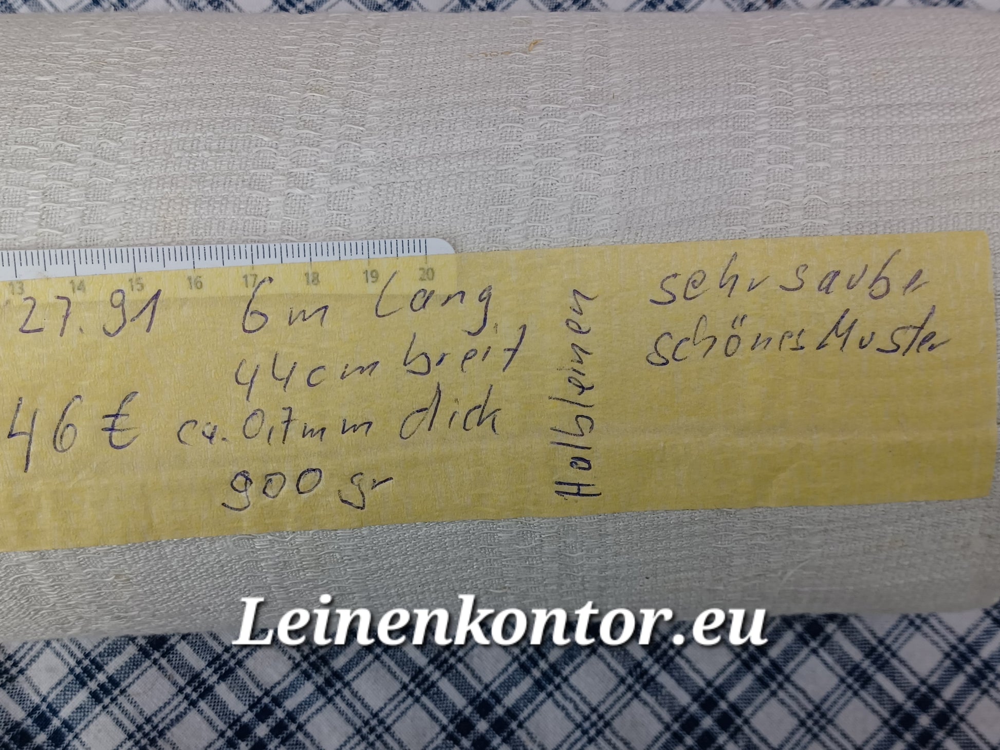 Halbleinenballen mit Etikett (Beschreibung)