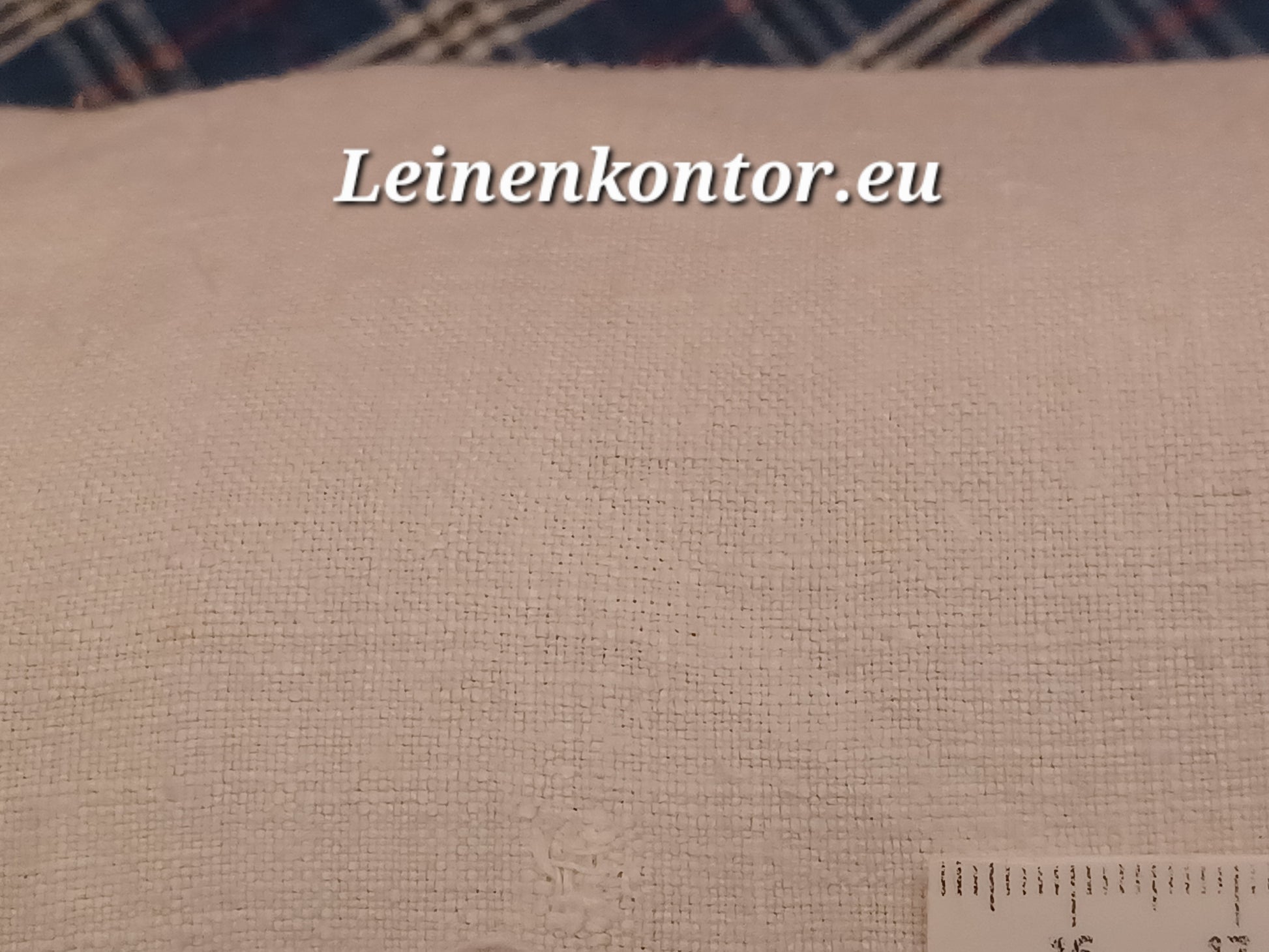 Vergrößerung eines Leinenballen mit Millimeterskala Textur fein