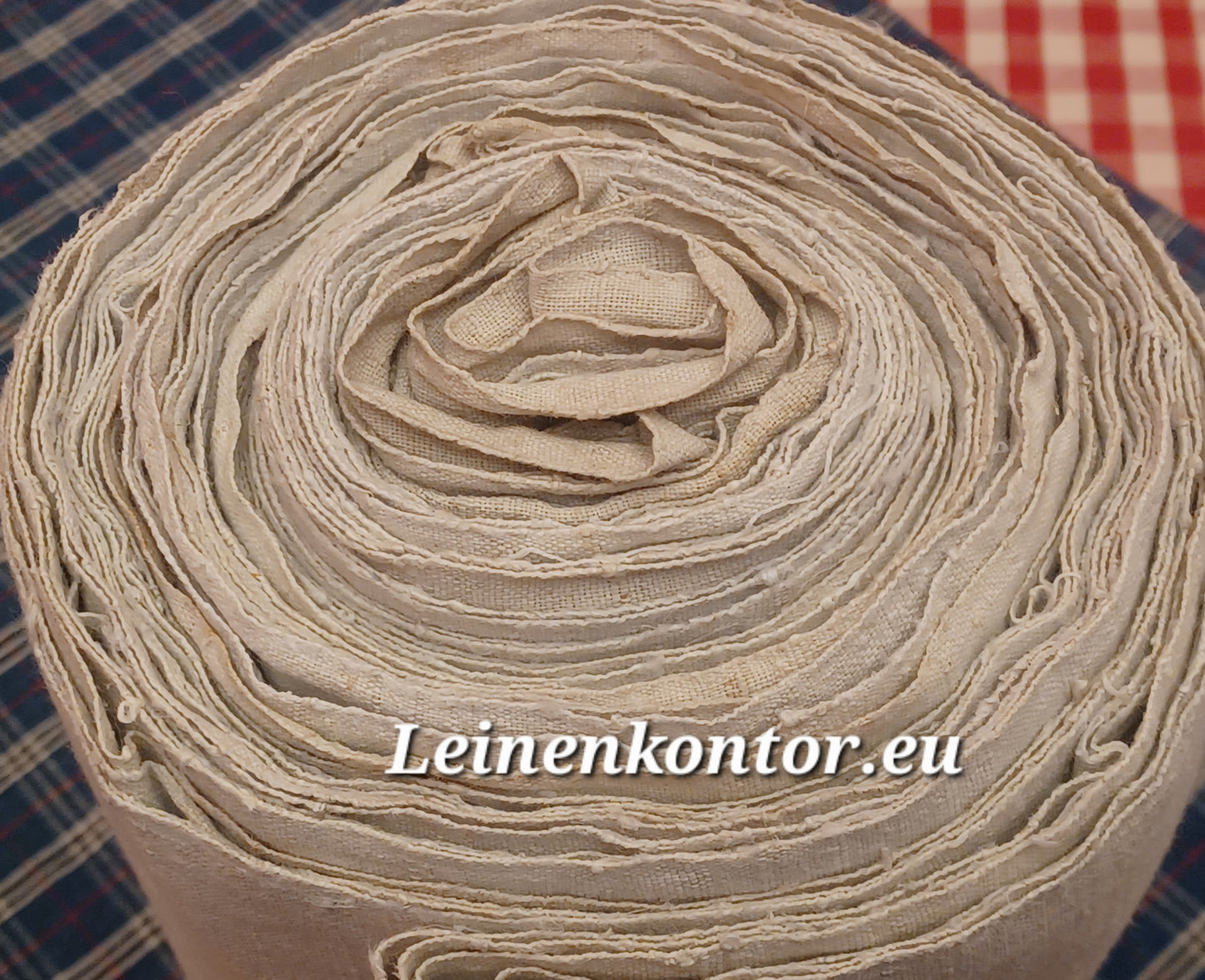 Leinenballen mit Sicht auf gerollter Außenseite