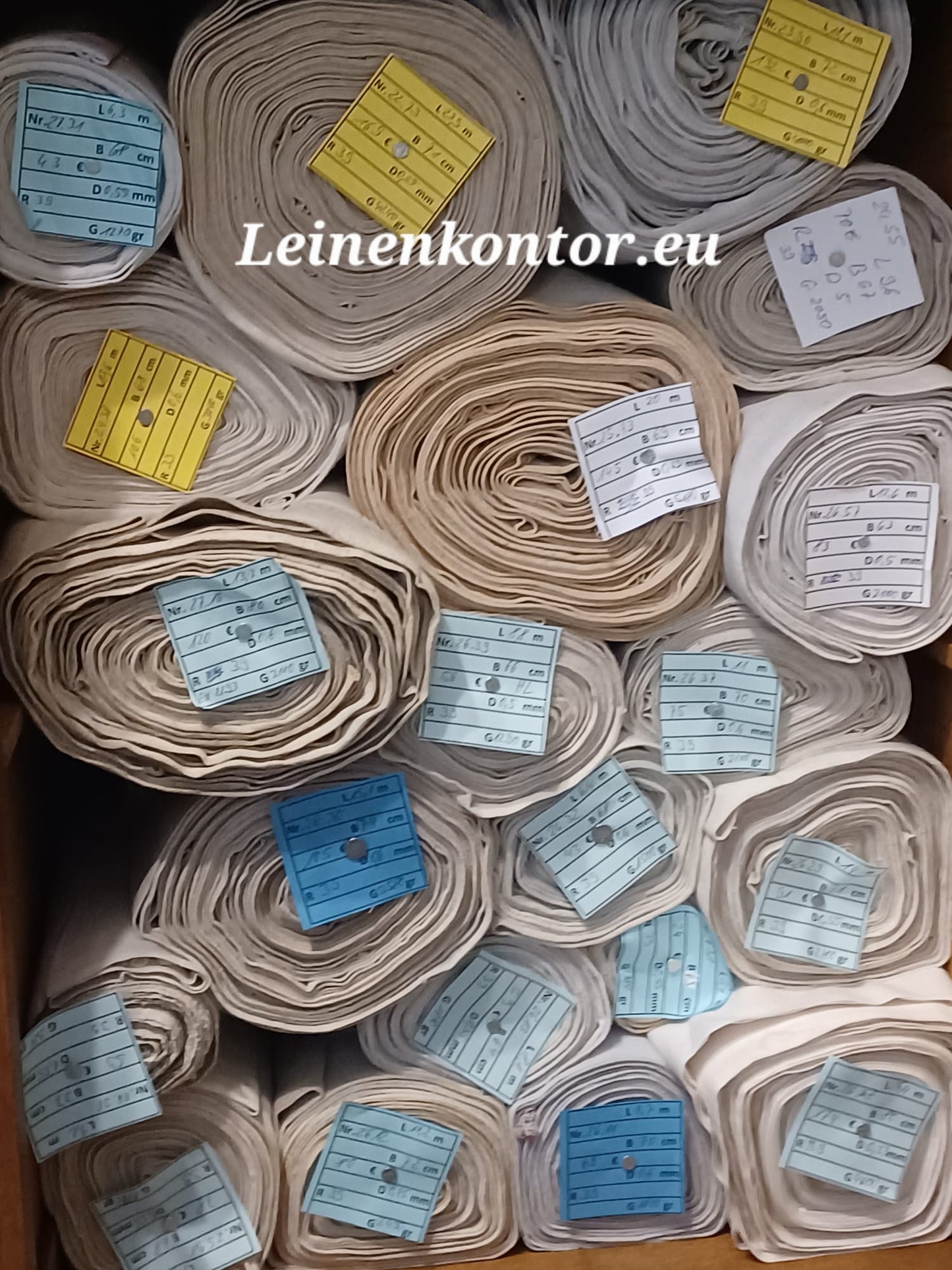 Altes Leinen im Schrank