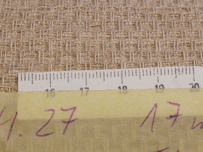 Leinenstoff mit elastischer Webart und schönem Muster mit Millimeterskala