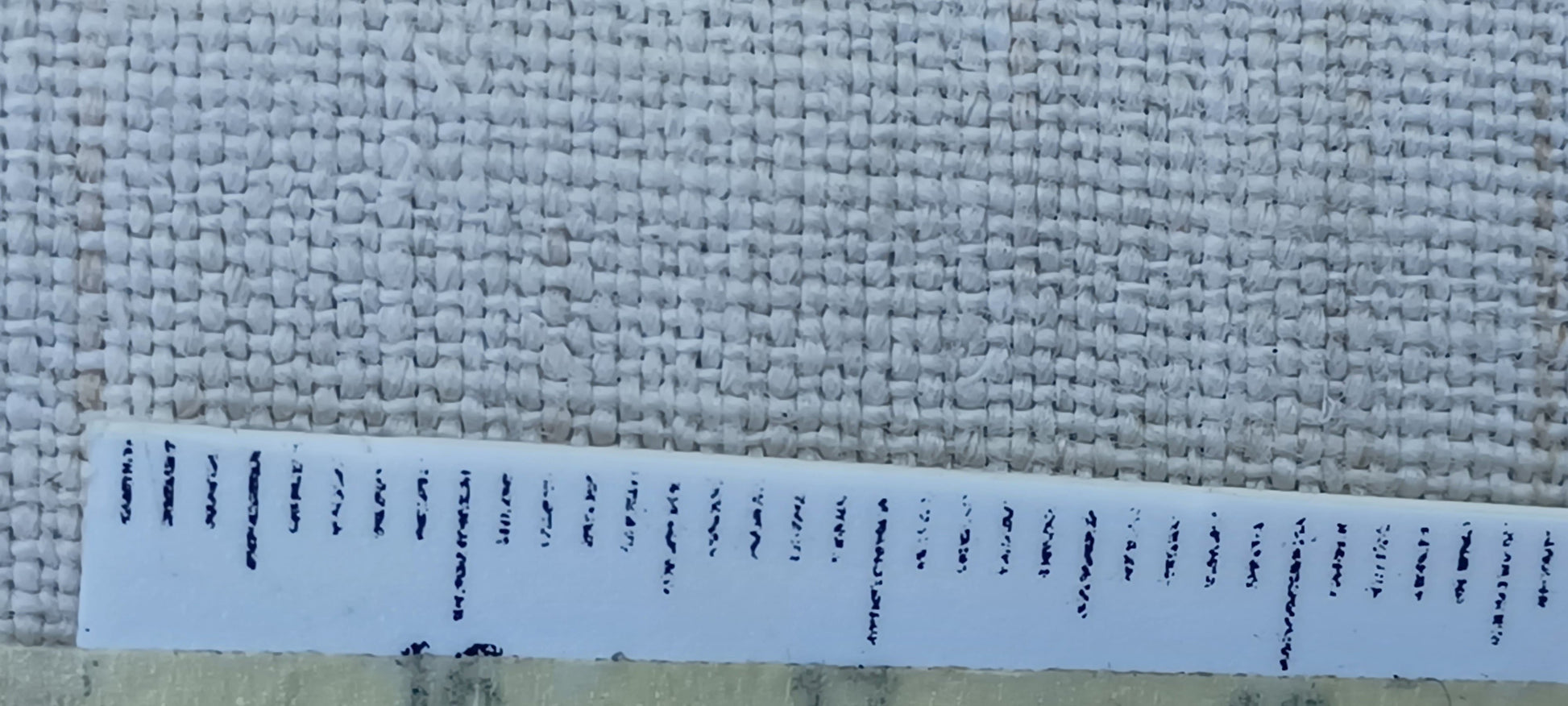 Bauernleinen Textur mit Millimeterskala