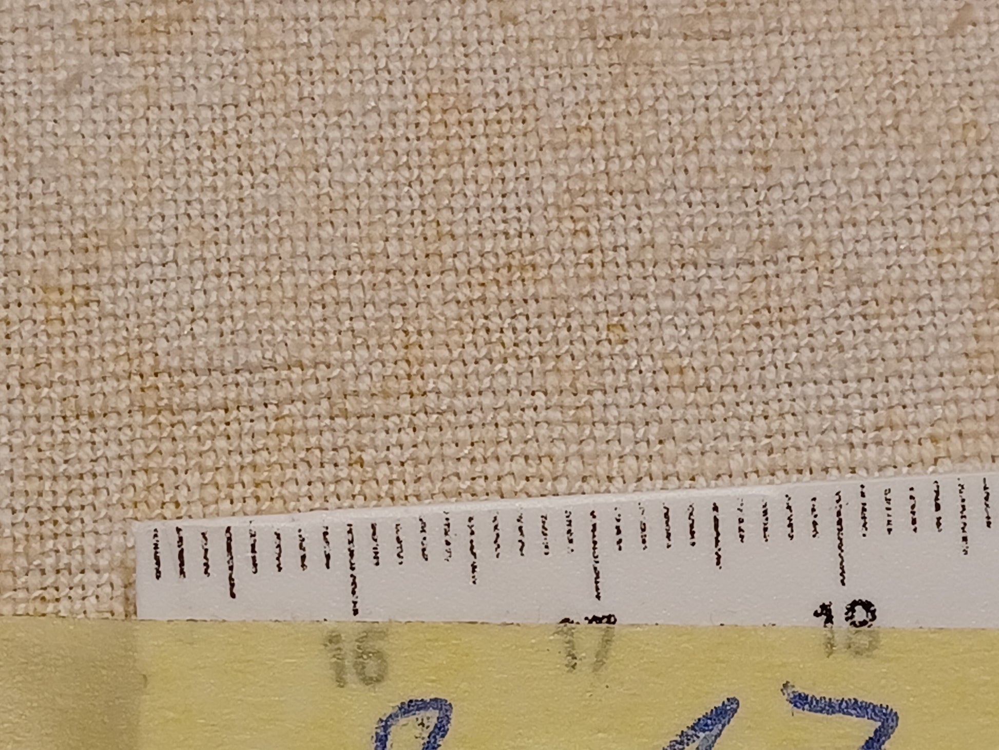 Leinenballen mit Millimeterskala 18 Fäden auf ein cm.
