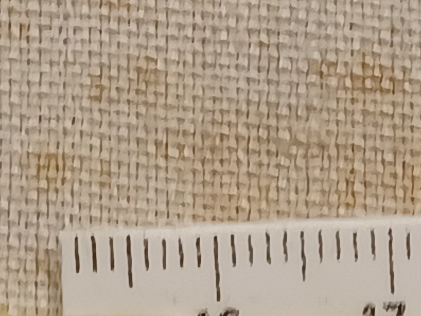 Leinenballen mit Millimeterskala 18 Fäden auf ein cm.
