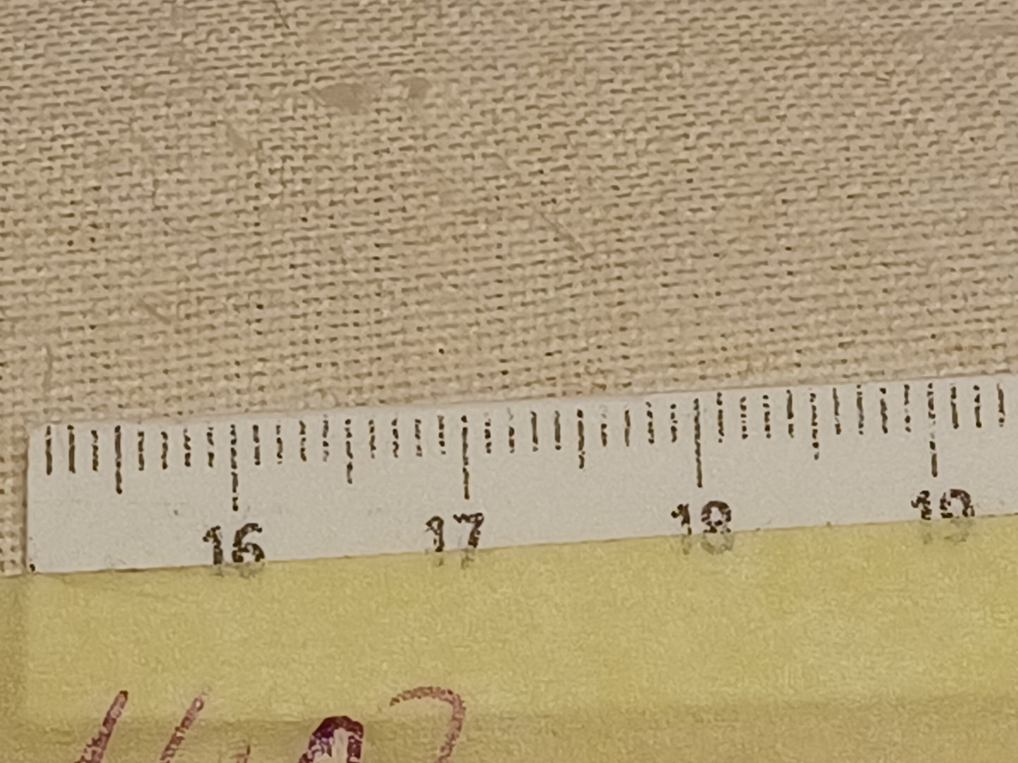 Leinenballen mit Millimeterskala 18 Fäden auf ein cm.