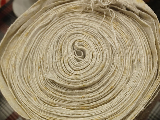 Leinenballen mit Ansicht auf gerollte Außenseite.