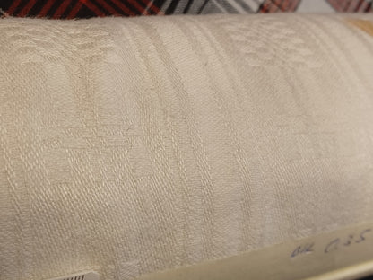 Leinenballen mit Millimeterskala gemusterte Struktur Handtuchdamast
