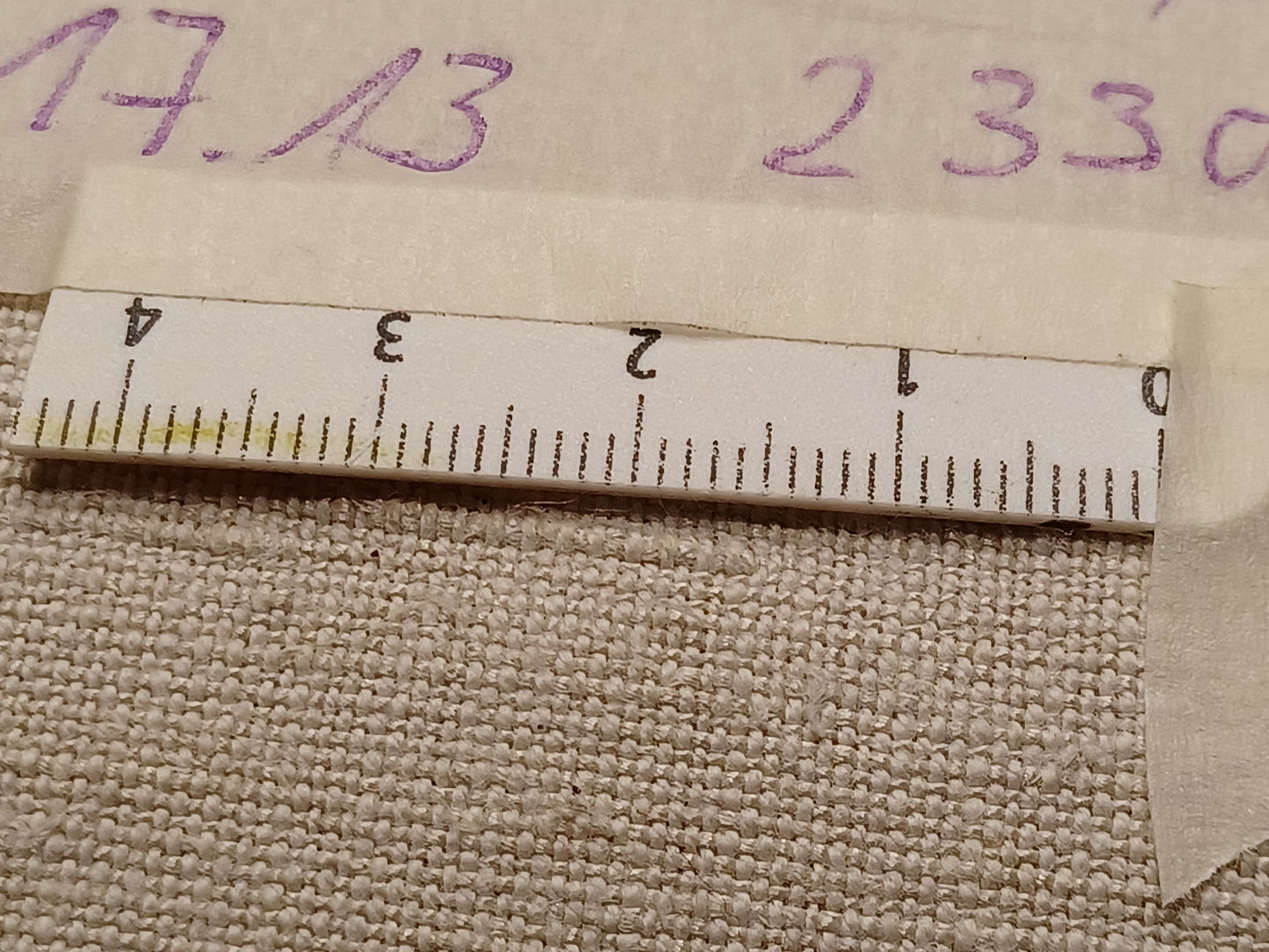 Leinenballen mit Millimeterskala 15 Fäden auf ein cm.