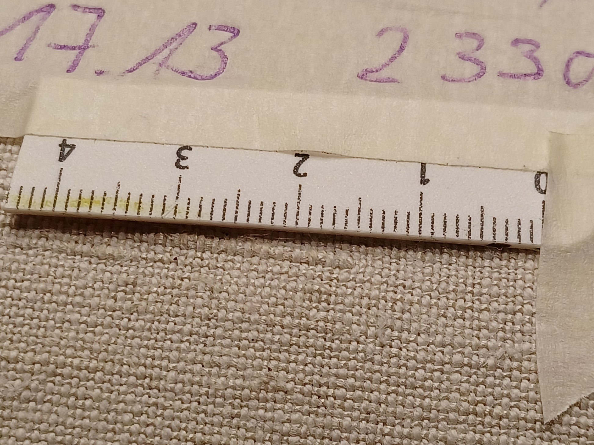 Leinenballen mit Millimeterskala 15 Fäden auf ein cm.
