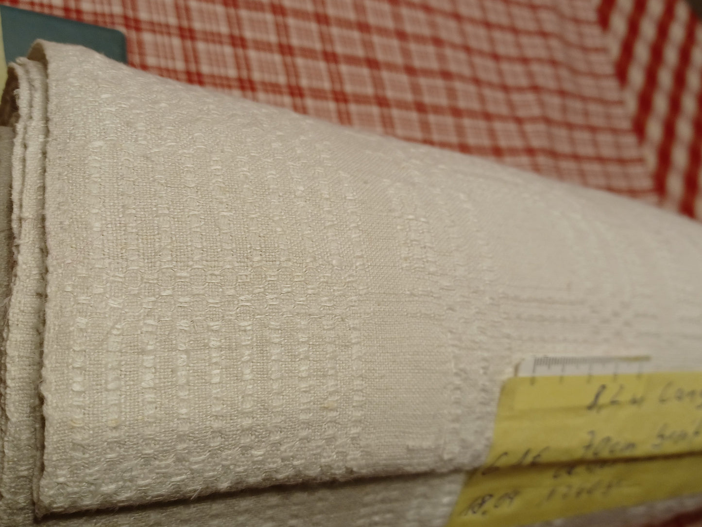 Leinenballen mit Millimeterskala gemusterte Struktur