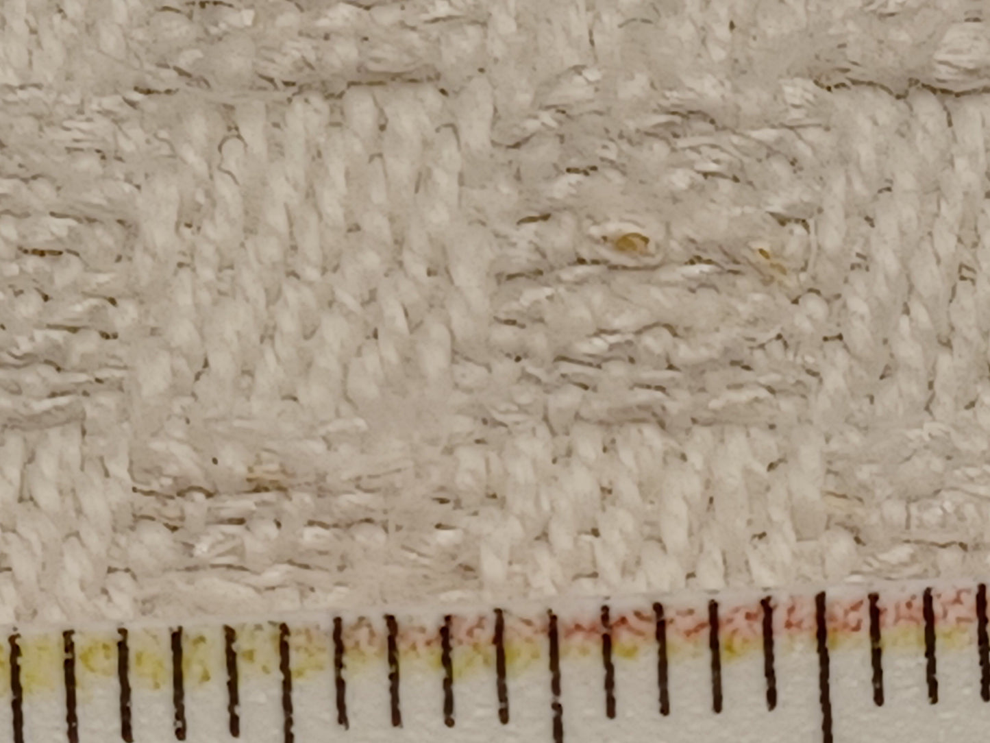 Leinenballen mit Millimeterskala  Handtuchleinen mit Muster