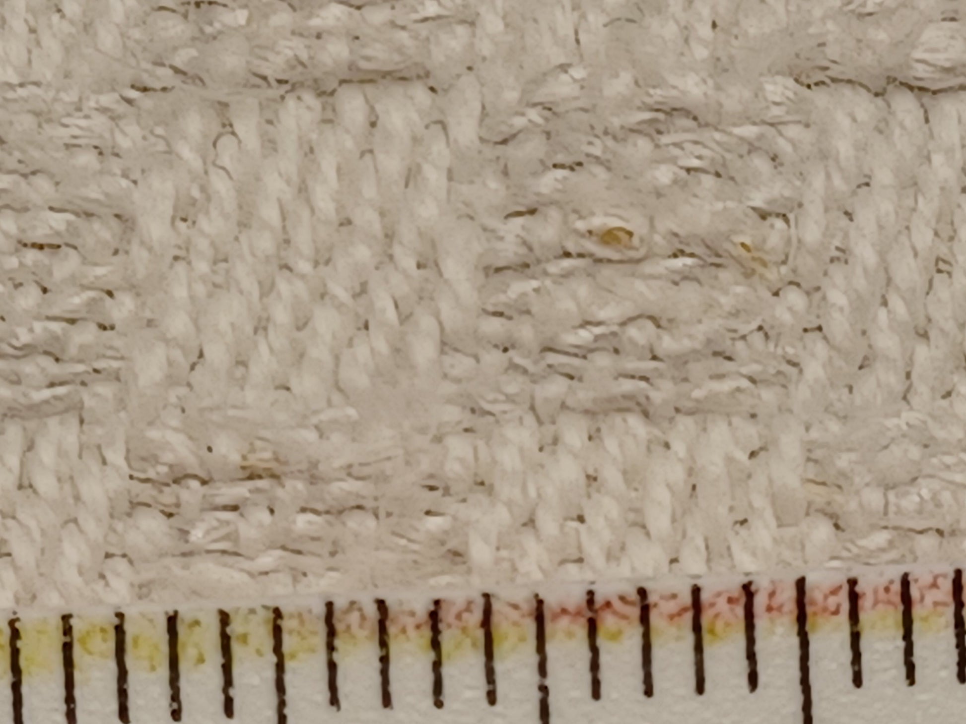 Leinenballen mit Millimeterskala  Handtuchleinen mit Muster