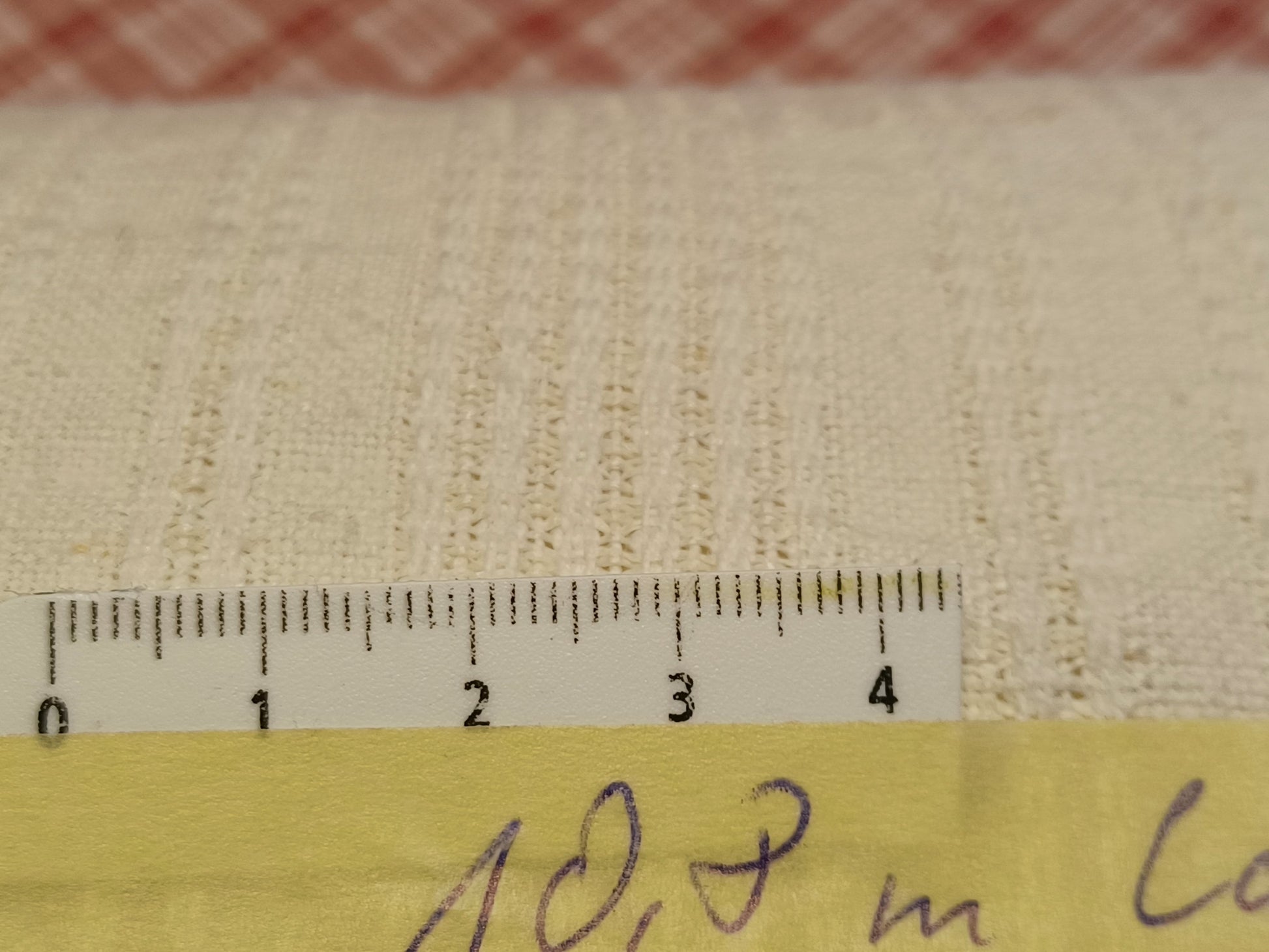 Leinenballen mit Millimeterskala 