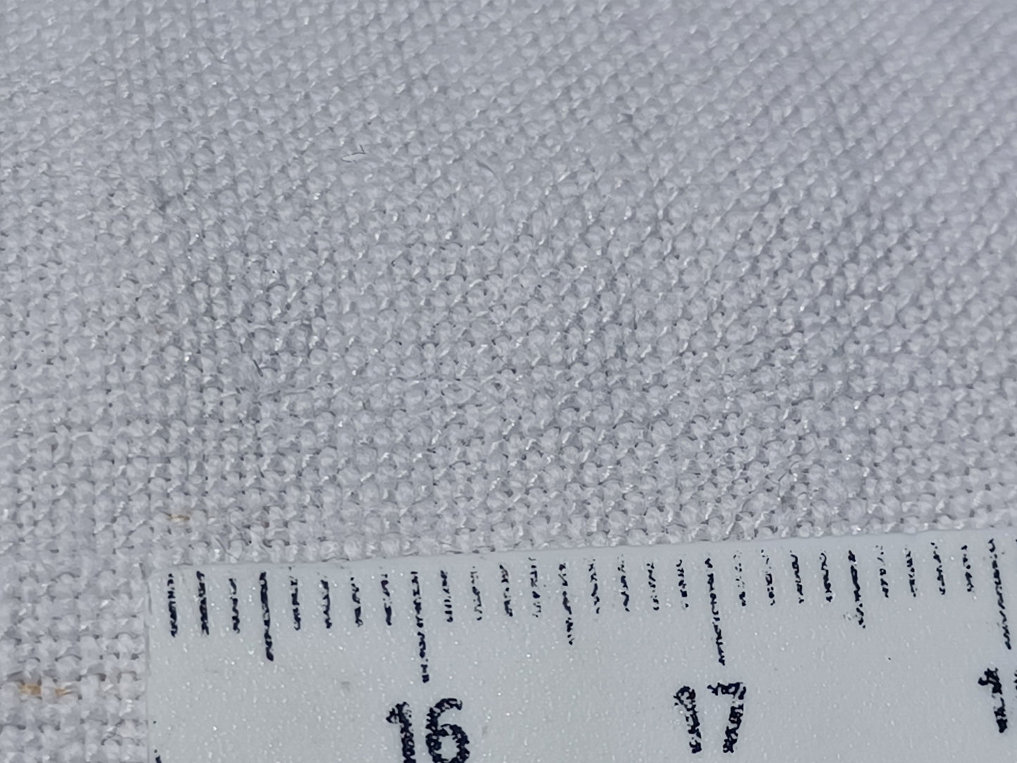Leinenballen mit Millimetermaß 22 Fäden auf ein cm.