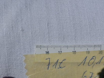 Leinenballen mit Millimetermaß 17 Fäden auf ein cm.