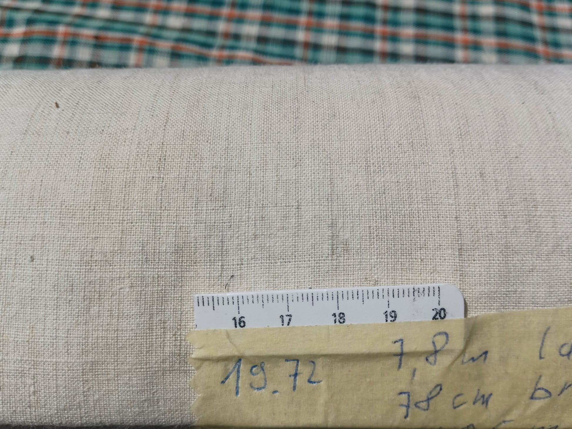 Leinenballen mit Millimeterskala 