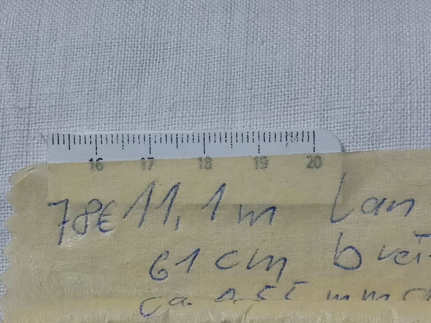 Leinenballen mit Millimeterskala 16 Fäden auf ein cm.